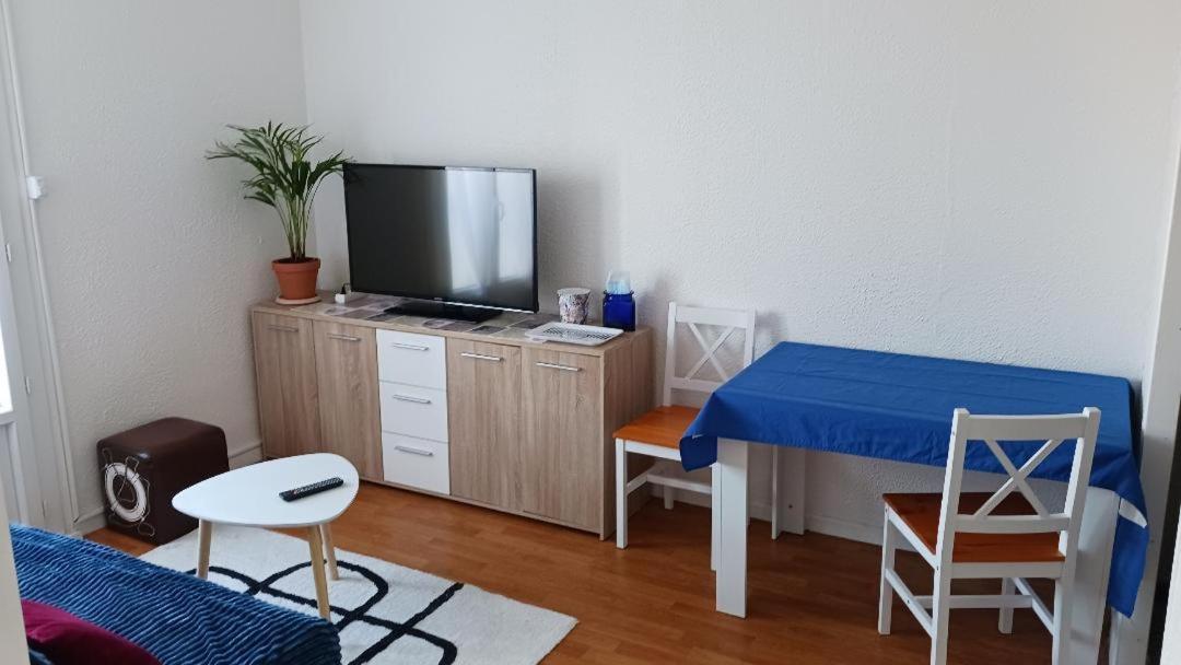 Appartement T2 Meuble Confort, Parking, Balcon,Pres Parc Des Expositions, Stades بيربينيو المظهر الخارجي الصورة